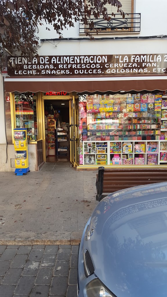 Tienda De Alimentacion "la Familia"