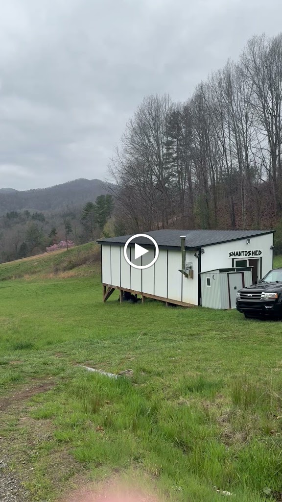 Mars Hill Yoga Barn at Inhabitat Retreat
