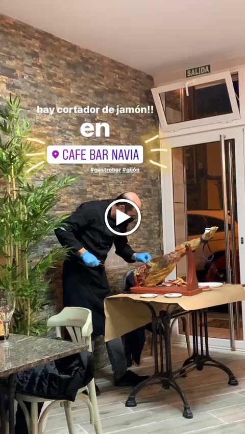 Cafe Bar Navia — Videos
