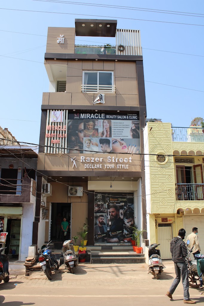 Miracle Beauty Parlour Academy Best Salon Bridal Makeup Pre Bridal Unisex Salon