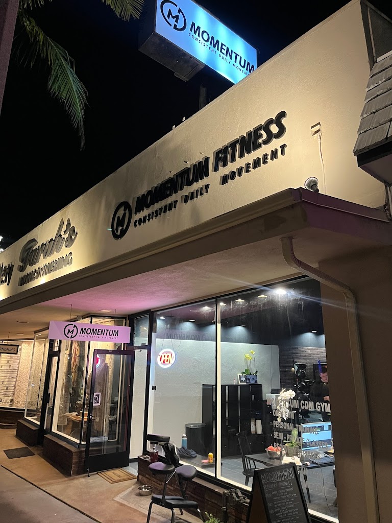  Momentum CDM Gym