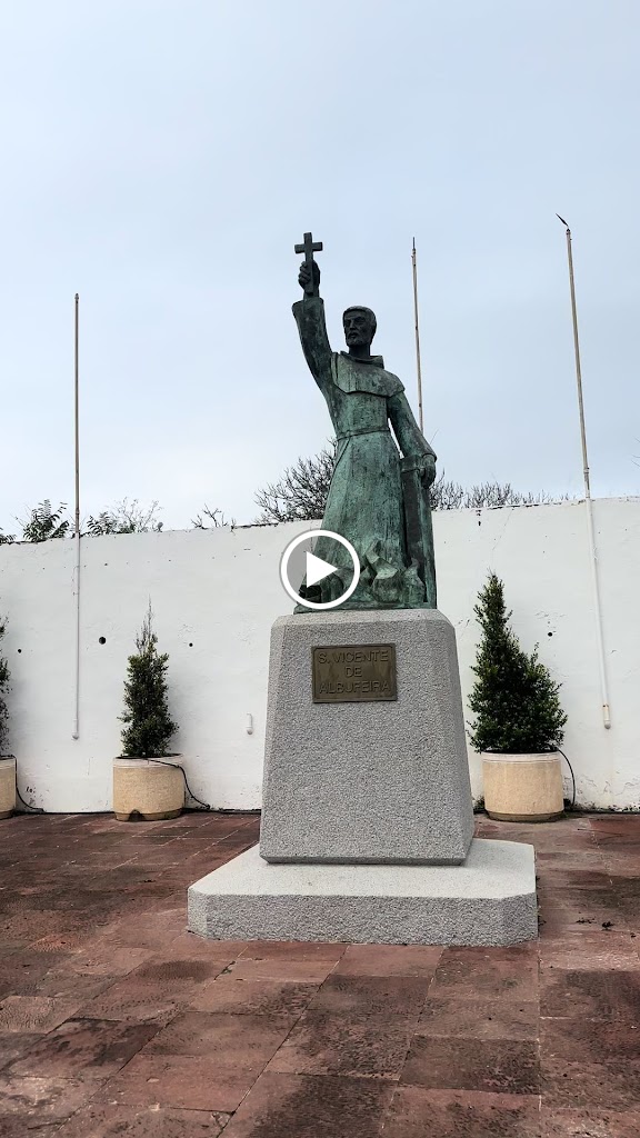 Estatua de Sao Vicente de Albufeira