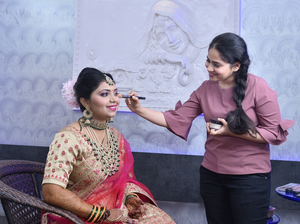 Rutam Makeup Studio Academy