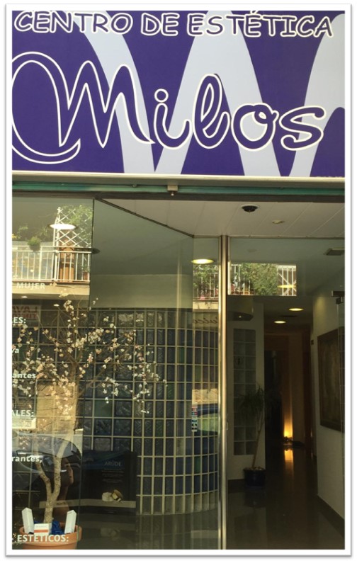 Centro de Estetica Milos en Castelldefels — Exterior