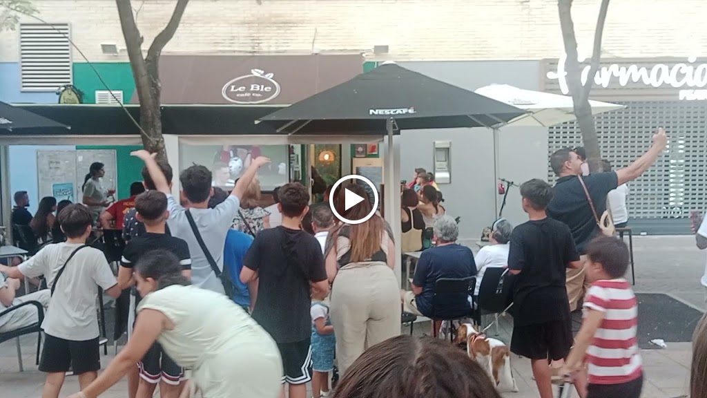 Cafe Le Ble — Videos