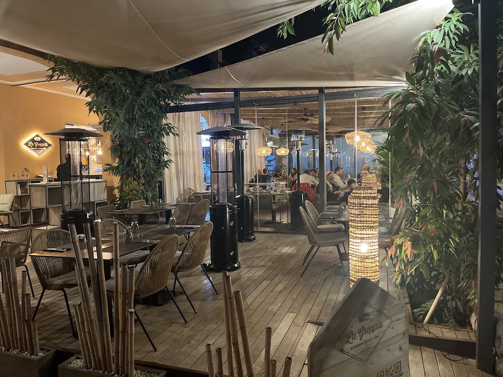 Restaurante La Greppia | Puerto Portals — Ambiente