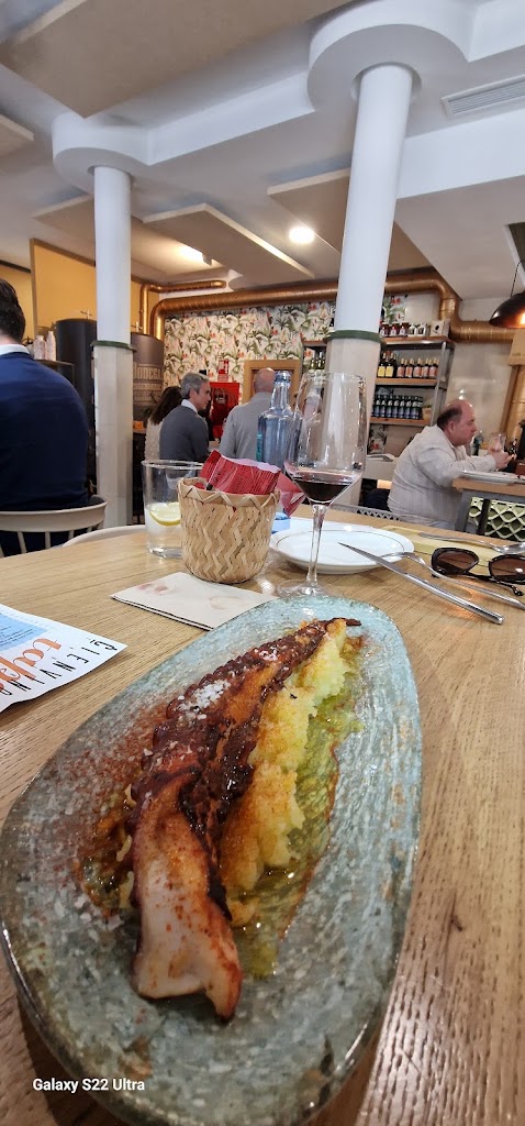 Restaurante Cien Vinos Natural Food — Mas recientes