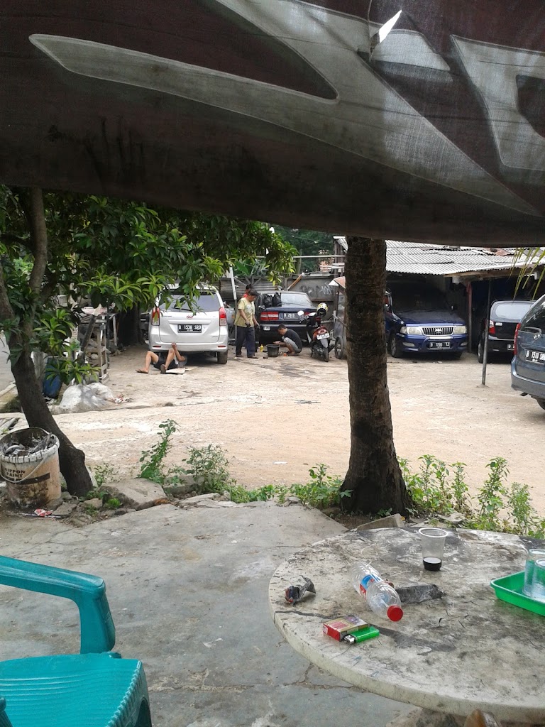 Bengkel Mobil PalMotor