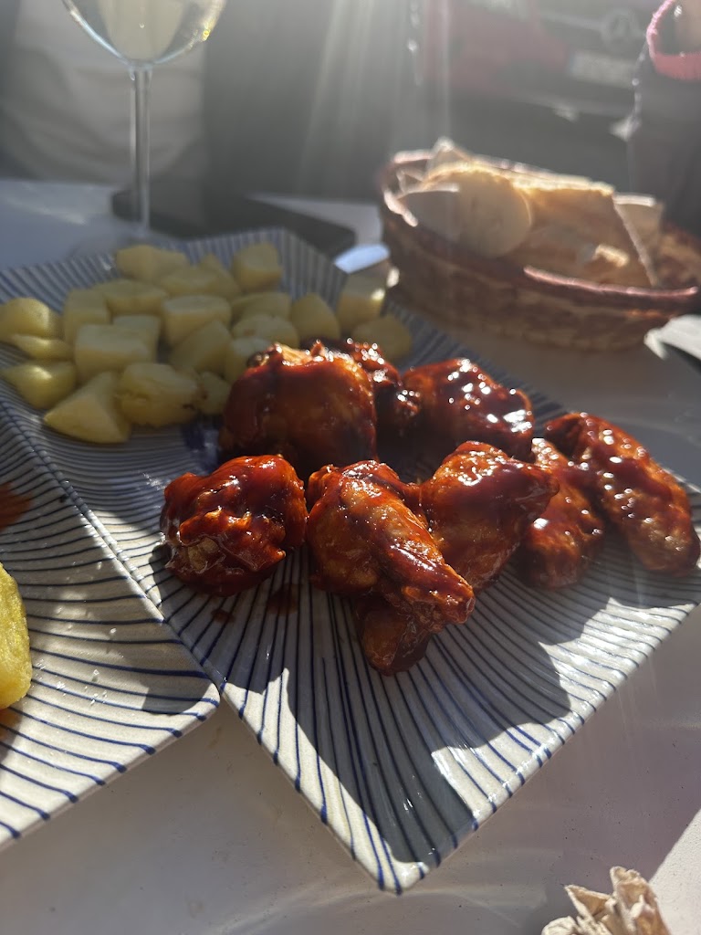 Sirimiri Lounge-cafe — Comida y bebida