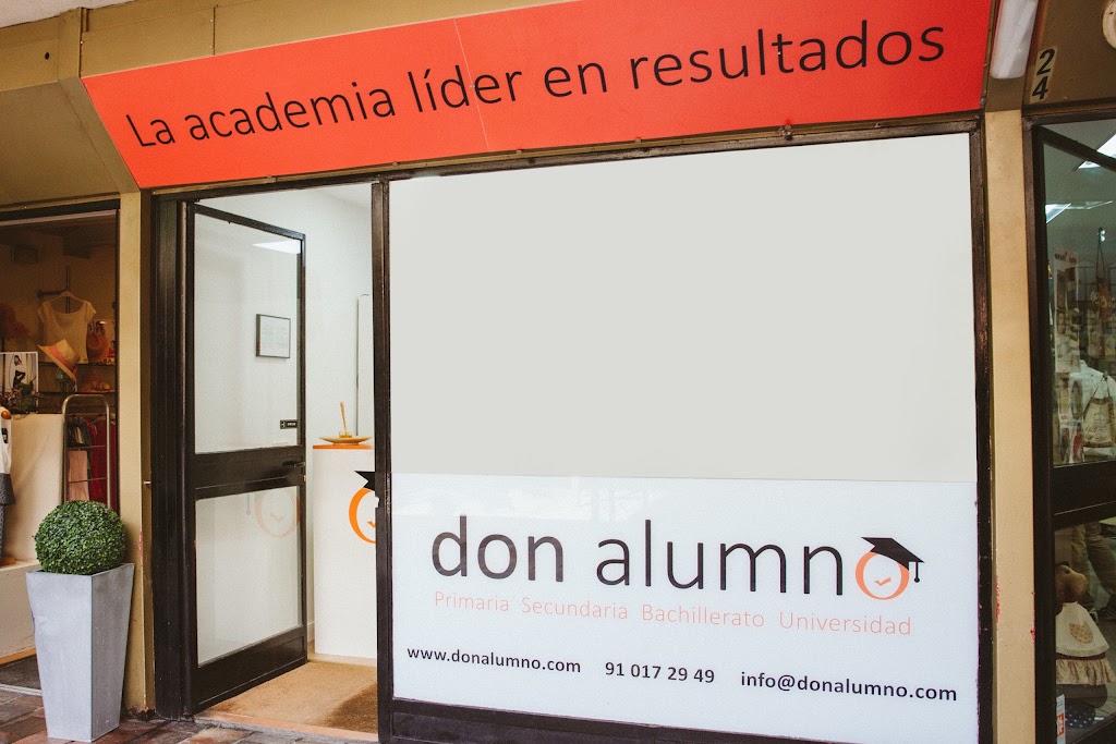Academia Don Alumno Zoco — Del propietario
