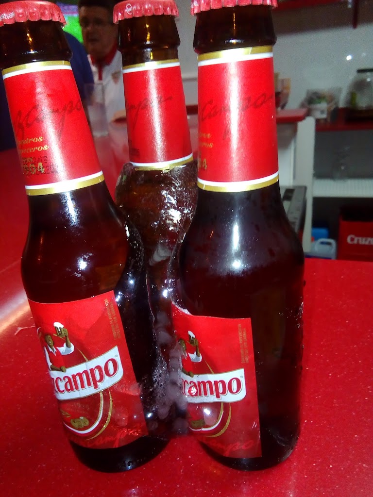 Pena Sevillista La Giralda — Bebida alcoholica