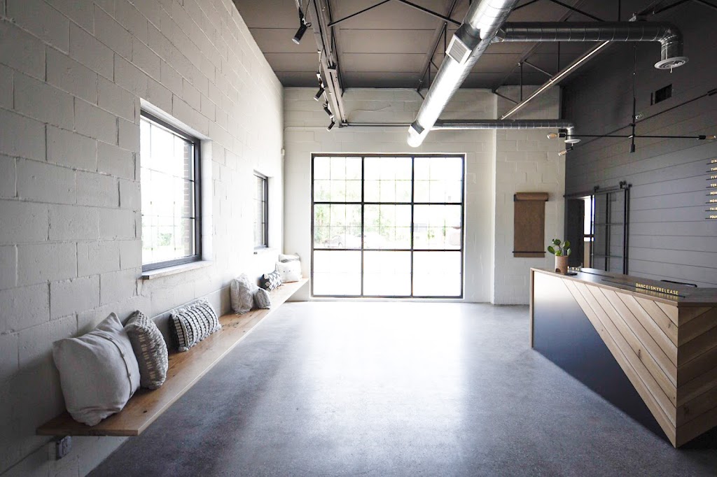  RELEASE | Drop-in Dance Studio