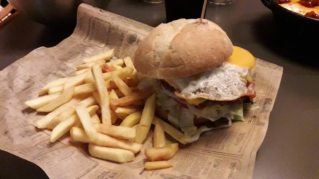 Bar Melmak — Hamburguesa