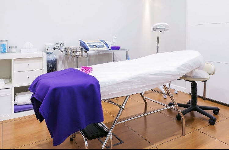 DIVINITY CLINIC - Medico Estetica Facial y Corporal