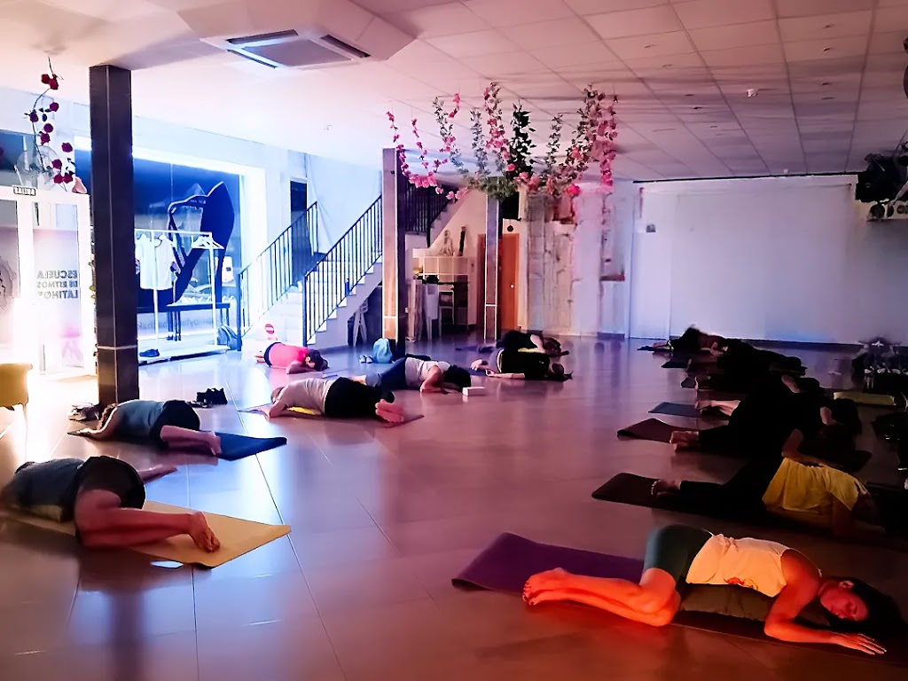 CENTRO YOGA LAND — Del propietario