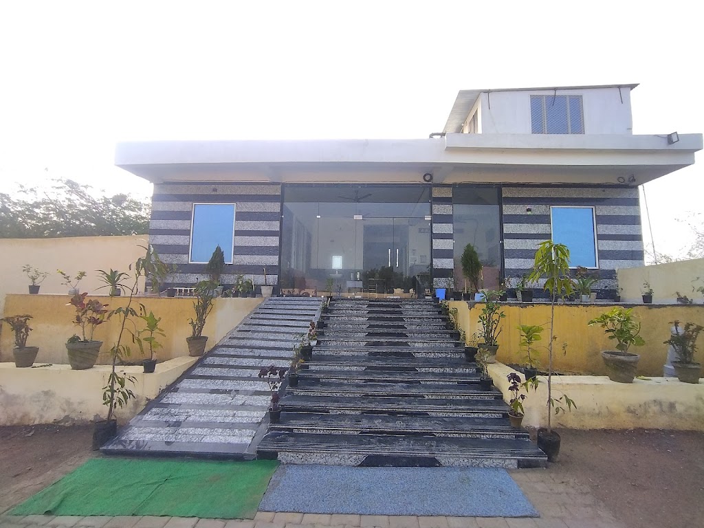 Jai Bajrang Yatri Niwas
