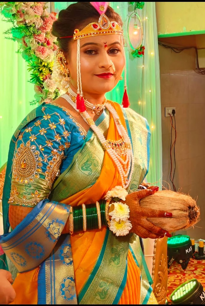 Shrushti Beauty Parlor