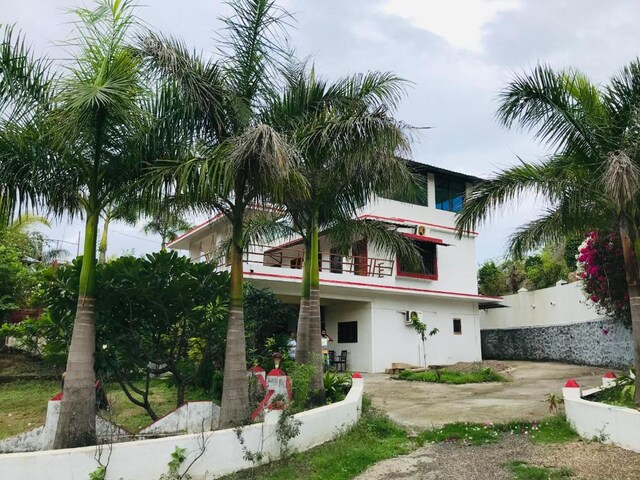 Spot On Neeta Hill Resort