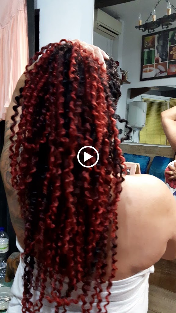 Peluqueria & Estetica Cristina — Videos