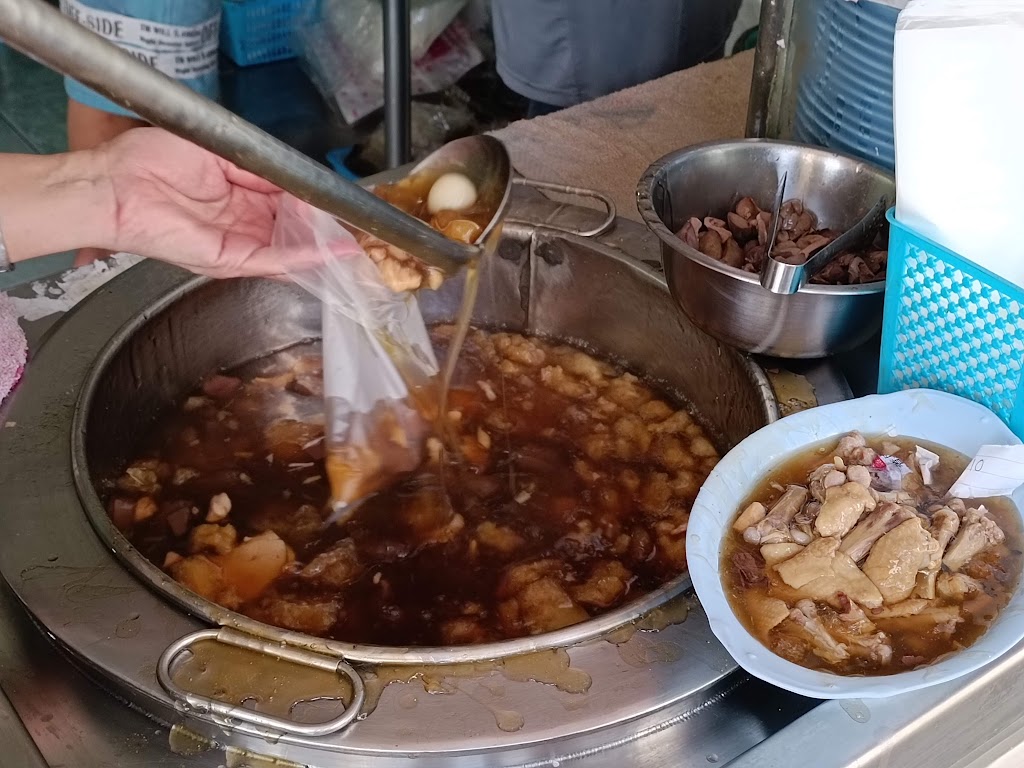 มิตรโภชนา กระเพาะปลา Mitrpochana fish maw soup 林來耀(魚肚羹)의 사진