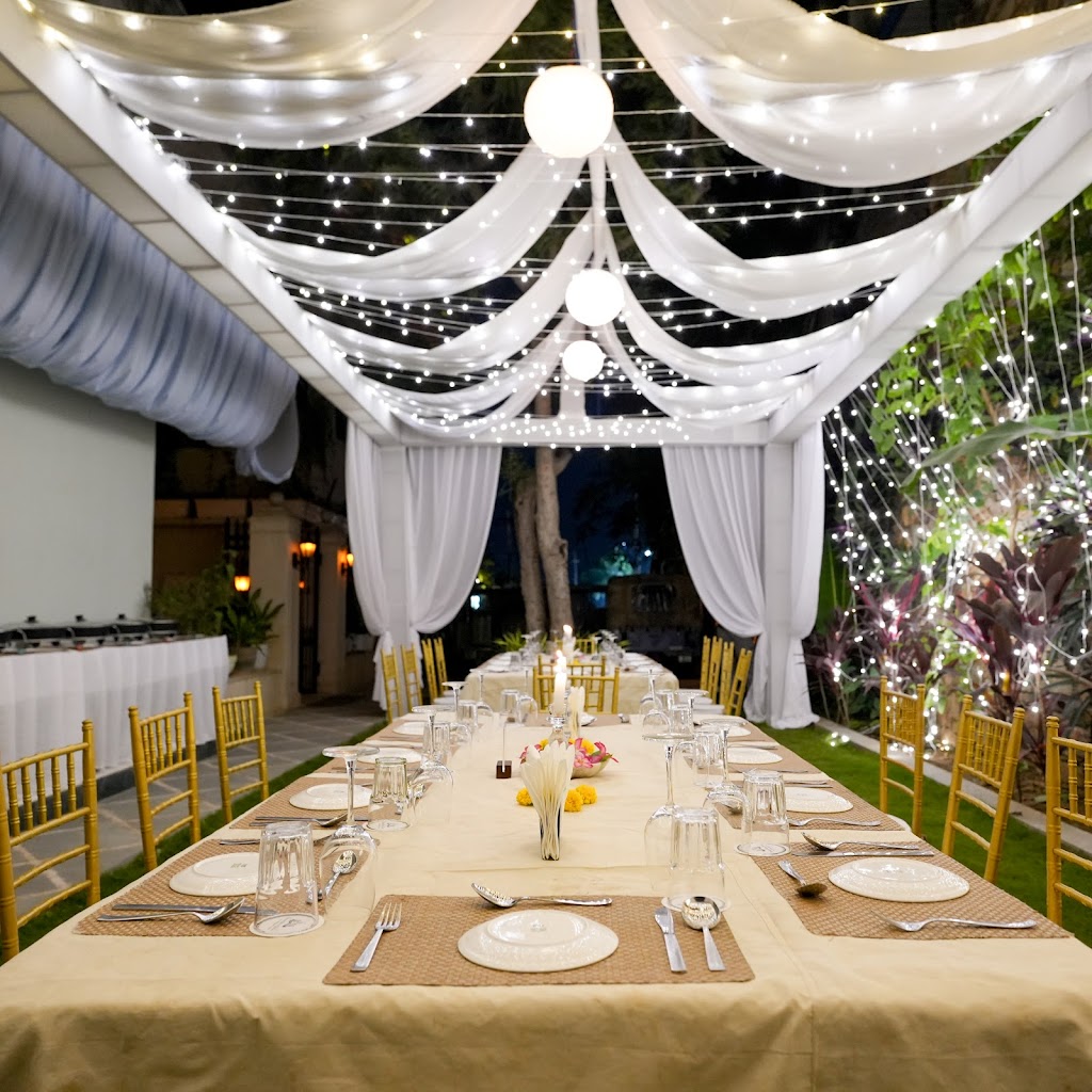 Panna Vilas Restaurant Lounge