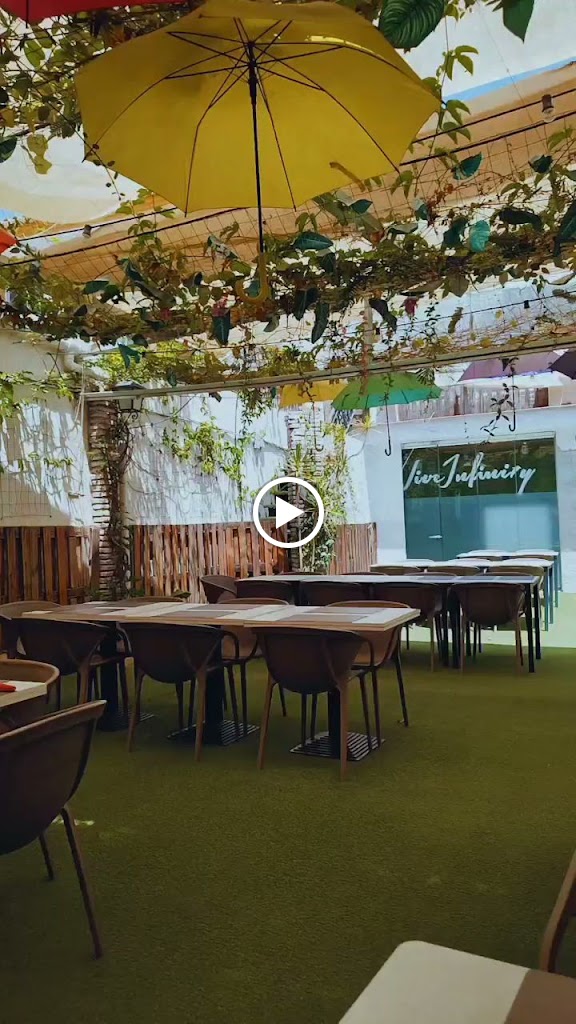 Infinity Hindu — Ambiente