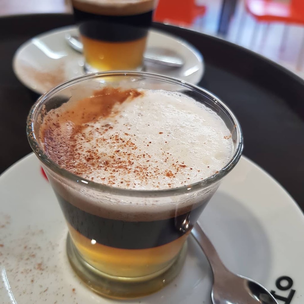 Bar Polesportiu — Comida y bebida