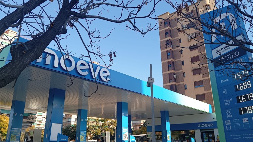 Estacion de servicio Moeve, antes Cepsa