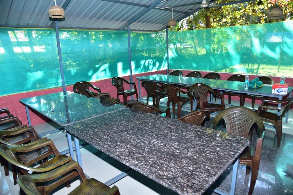 New Royal Family Restaurant