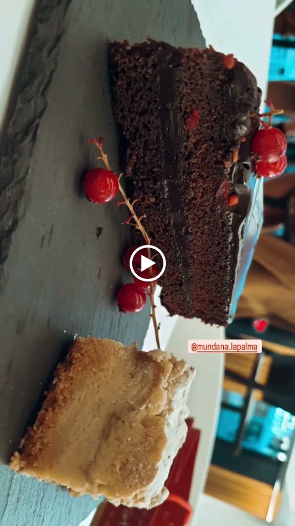 Mundana — Videos