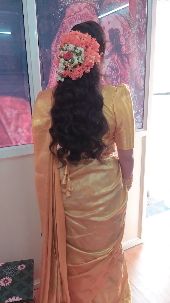 Sravani Beauty Parlour