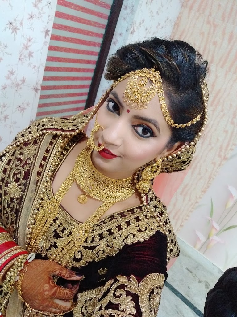 Richas Salon Antiaging Centre