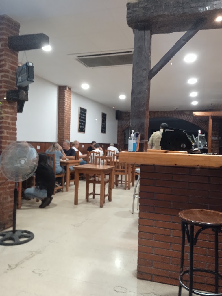 Bar El Raco d'en Pitu — Ambiente