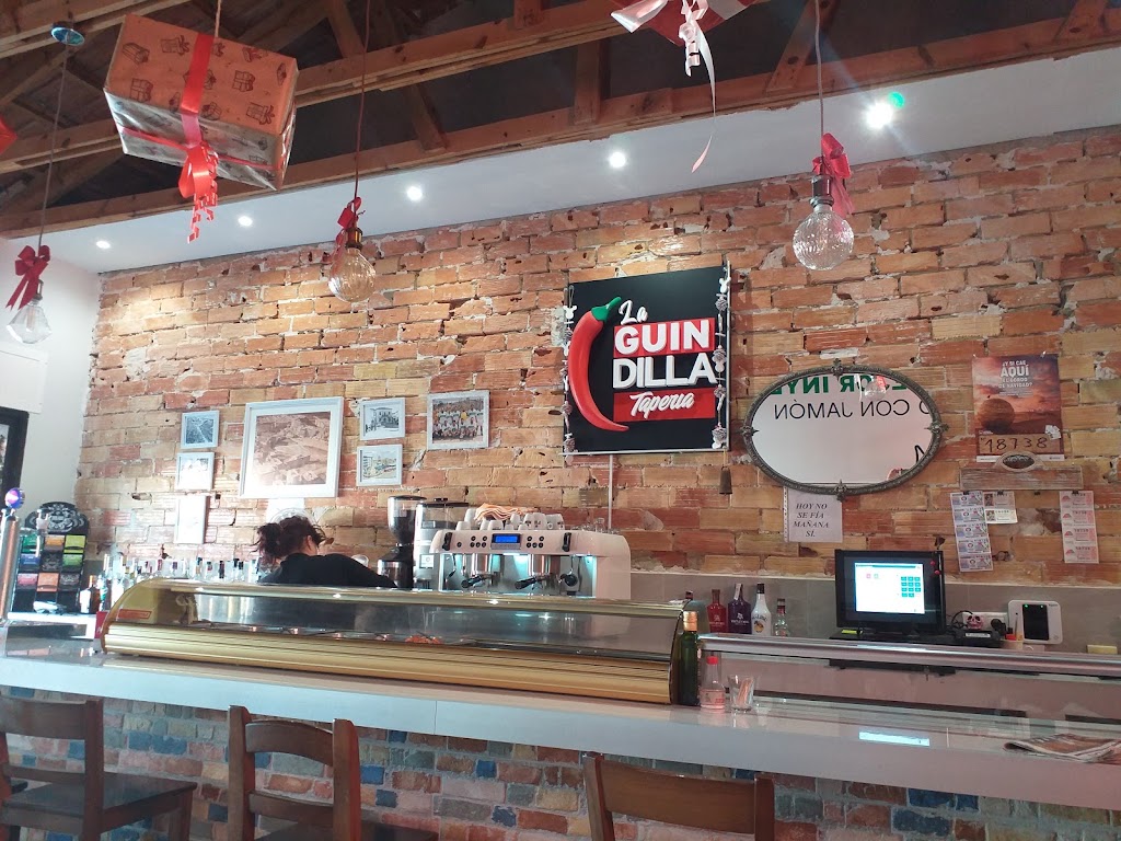 La guindilla taperia — Ambiente