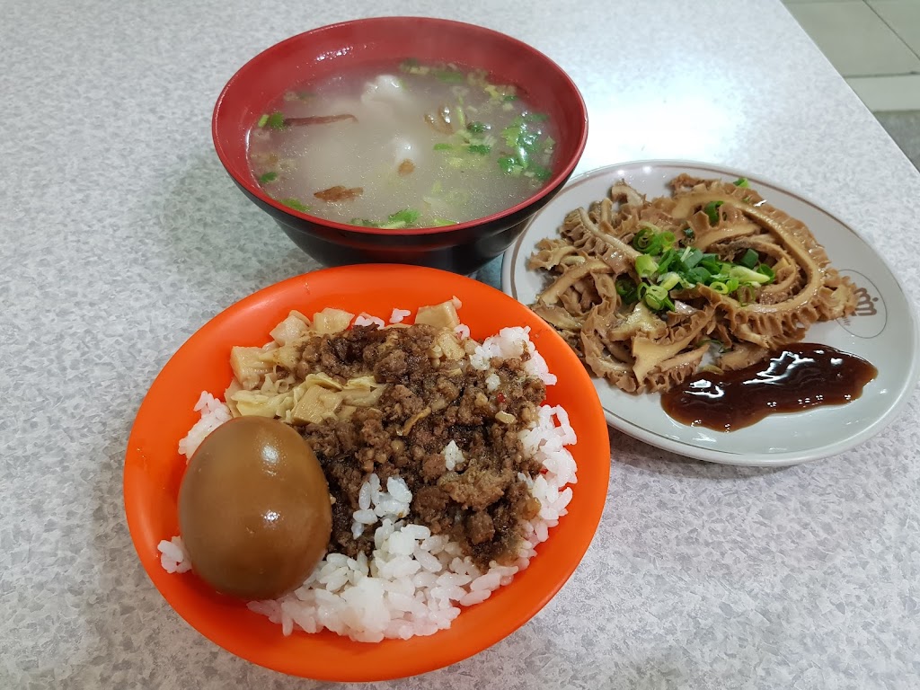 主婦之家牛肉麵館 的照片