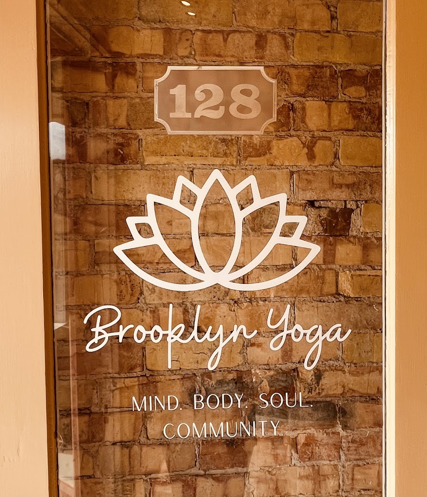 Brooklyn Yoga