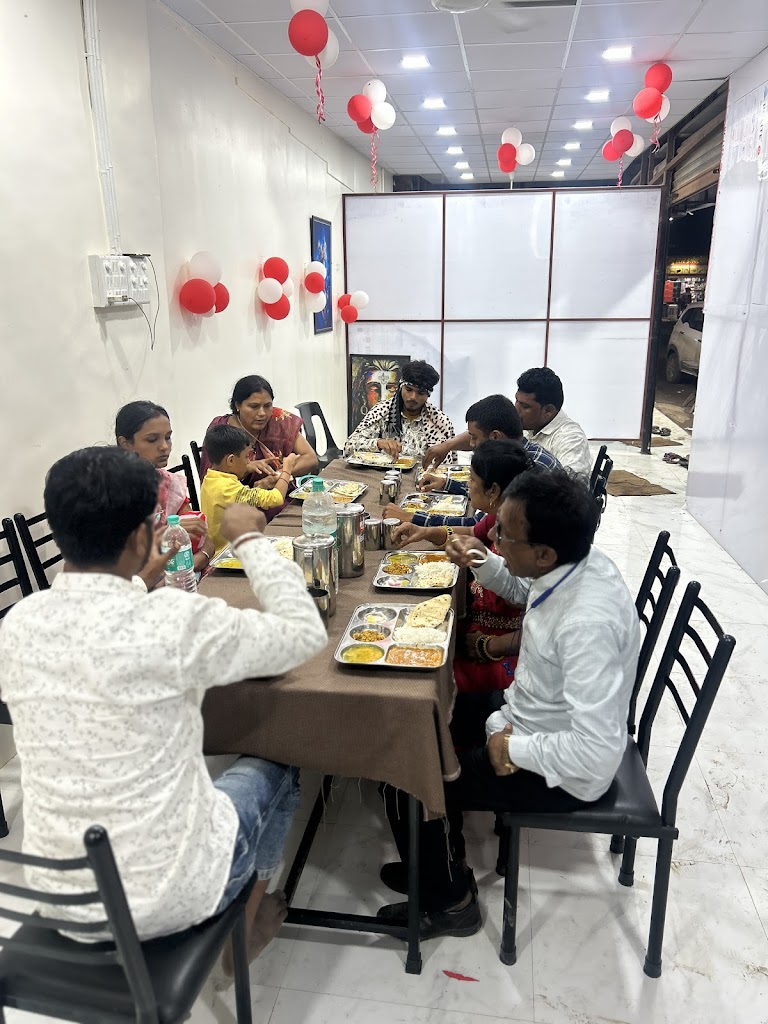 Hotel Shri Krishn Pure Veg Family Restaurant