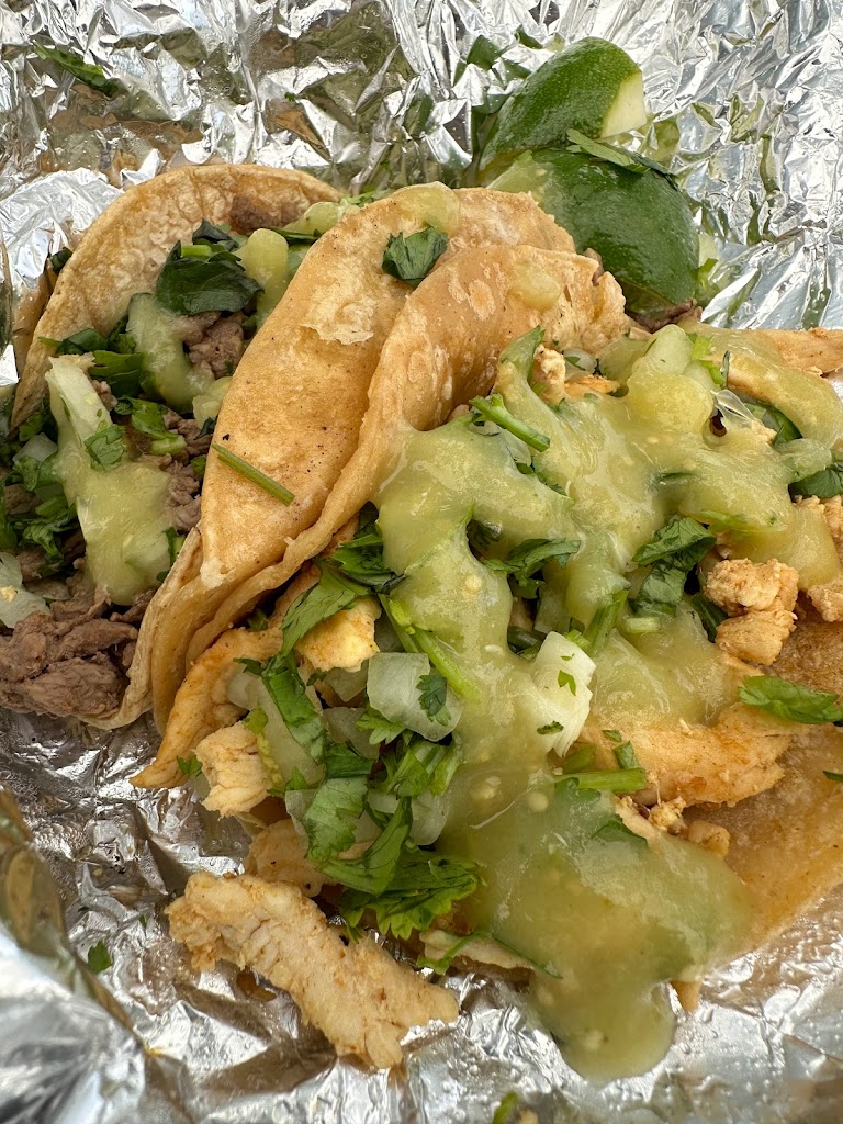  El Sembrador Street Tacos