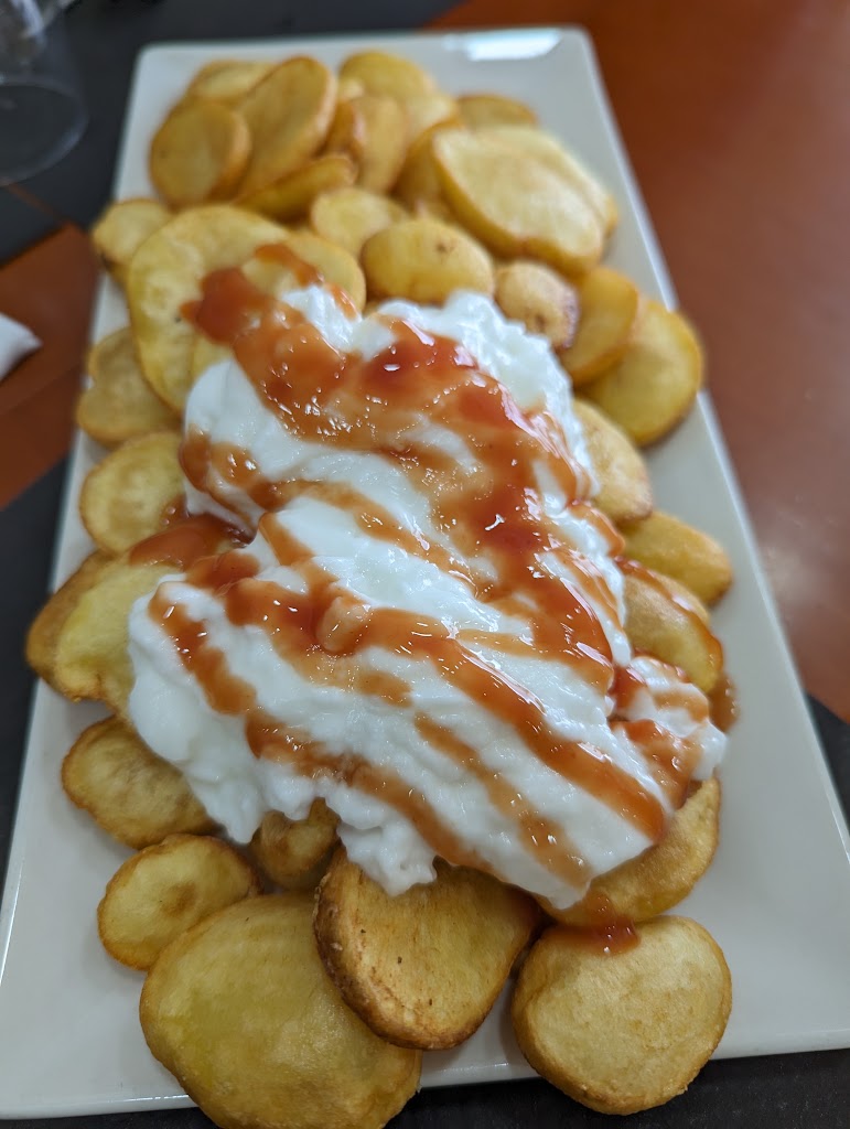 Bar Alexandra — Patatas bravas