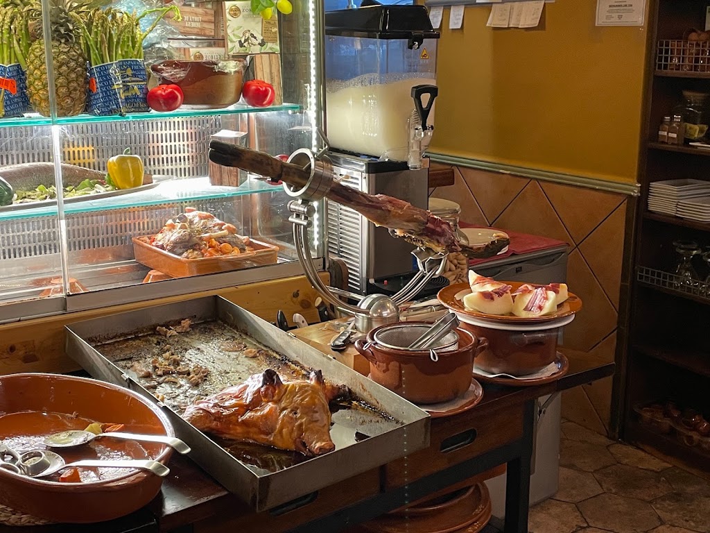 Ca'n Toni — Comida y bebida