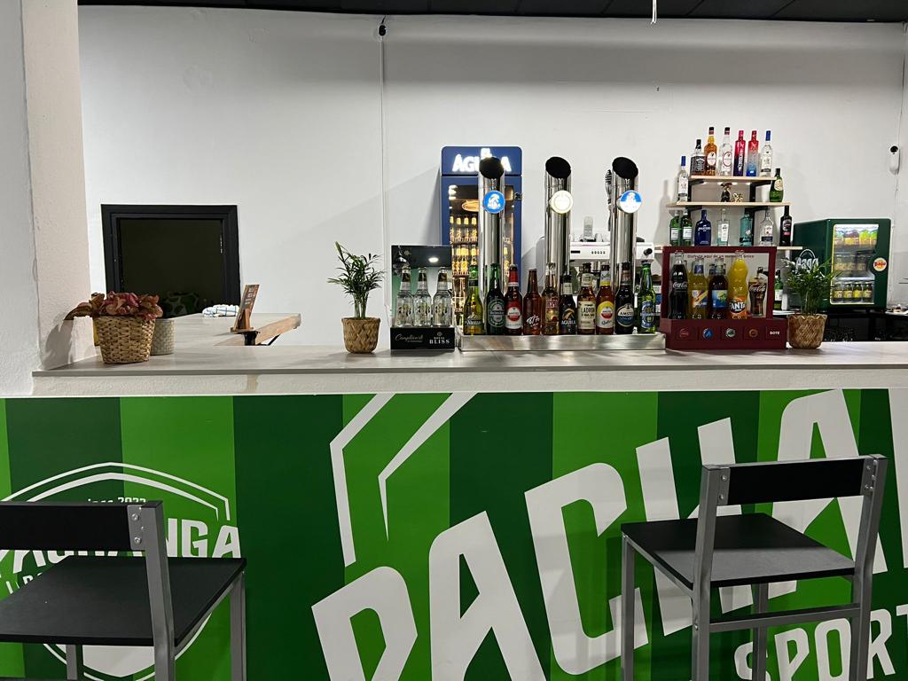 Pachanga Game Sport Bar — Ambiente