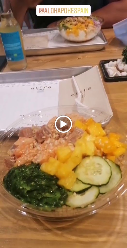 ALOHA Pamplona - Poke, ensaladas, wraps & comida saludable — Videos