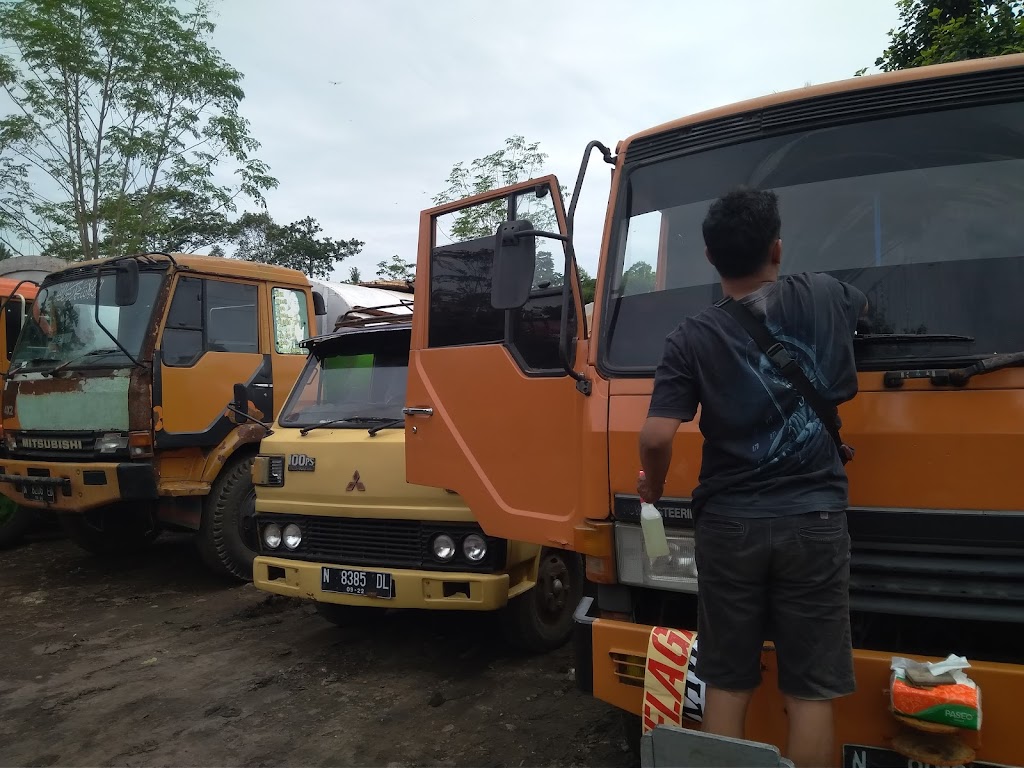 Kaca Film Mobil Murah Malang
