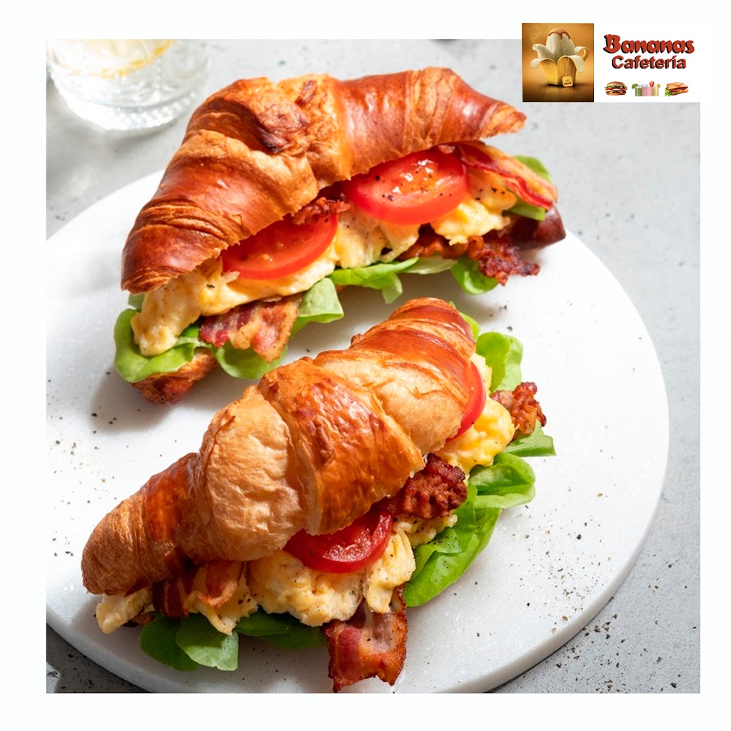 Bananas Cafeteria — Comida y bebida