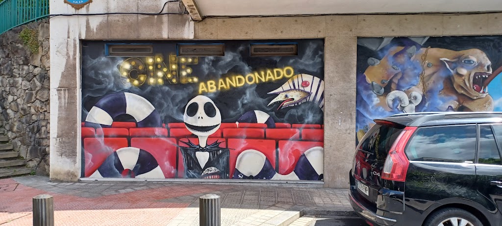 El Cine Abandonado Escape Room Bilbao - Humor