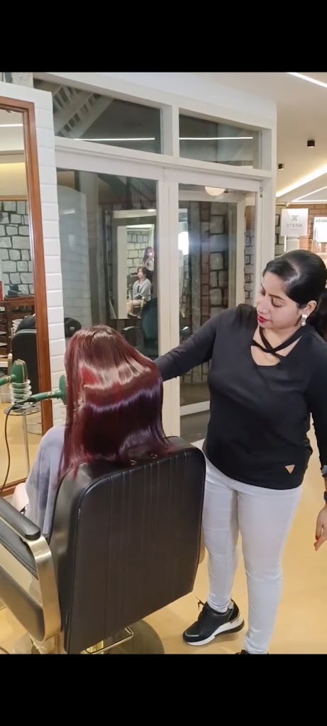 Anjali Makeup Hair And Skin Care