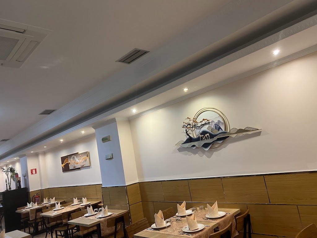 Restaurante Asiatico SHUN FENG — Ambiente