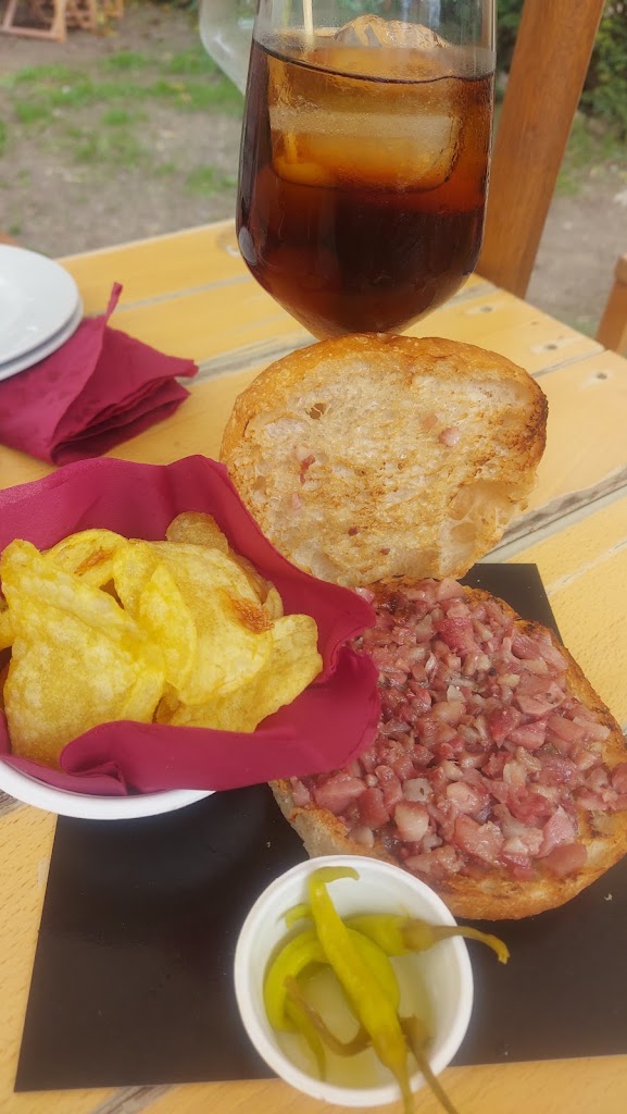 EL CELLER DE L'AVI — Comida y bebida