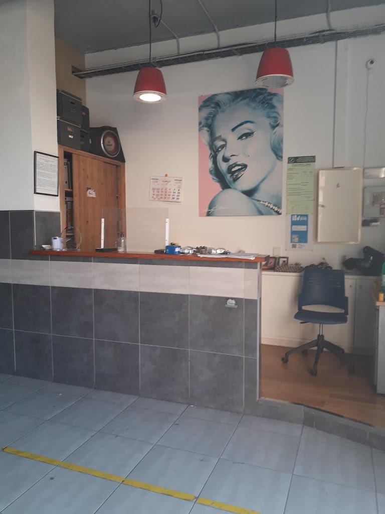 Taller Eduardo — Interior