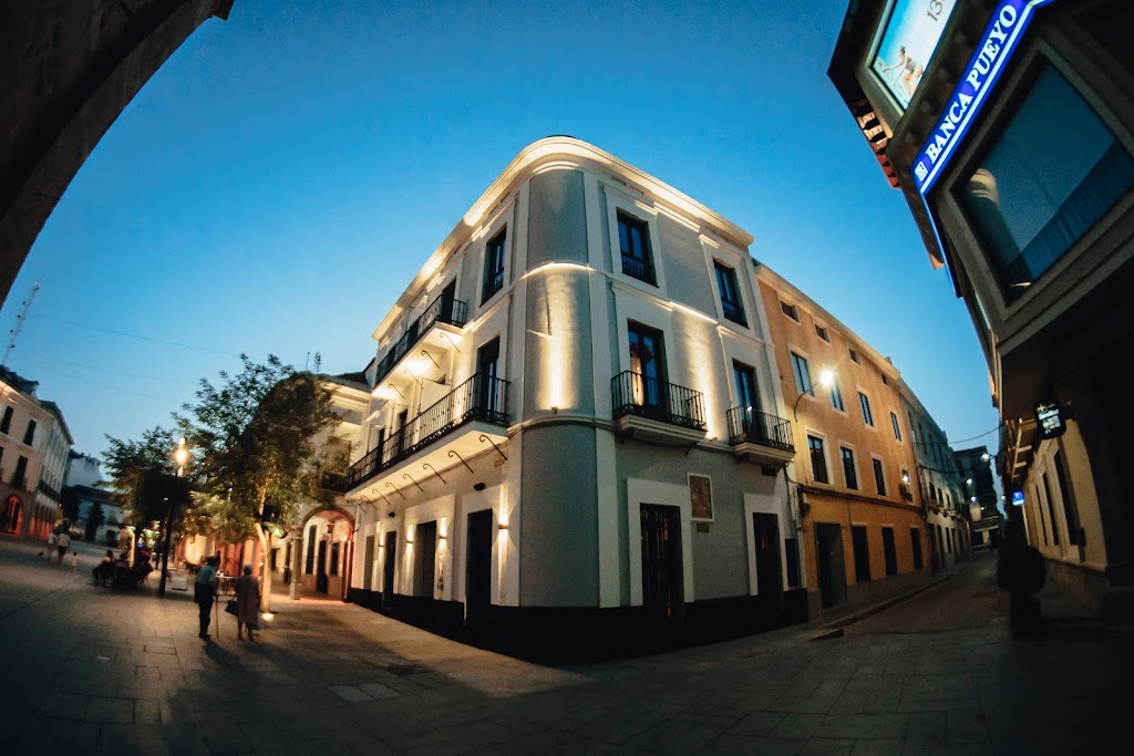 Apartamentos Plaza de Espana 6